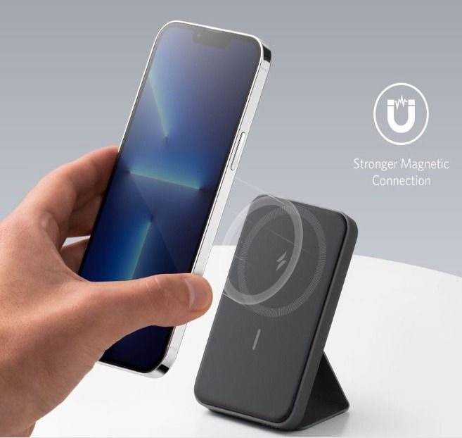 kinesys ™ - Wireless Power bank with MagSafe compatibility